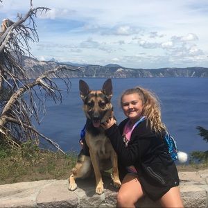 Meet your Posher, Trinity